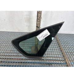 Custode arriere droit TOYOTA PRIUS 3