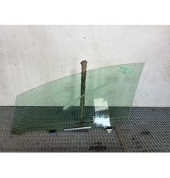 Vitre avant droit TOYOTA PRIUS 3