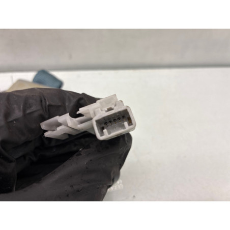 Attache ceinture arriere droit TOYOTA PRIUS 3 Photo n°1