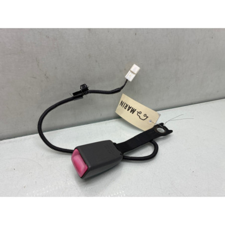 Attache ceinture avant gauche TOYOTA PRIUS 3