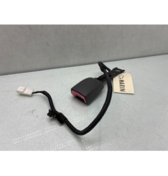 Attache ceinture avant gauche TOYOTA PRIUS 3