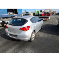 Capot OPEL ASTRA J