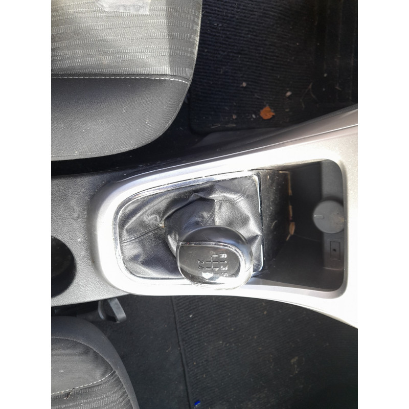 Capot OPEL ASTRA J Photo n°14