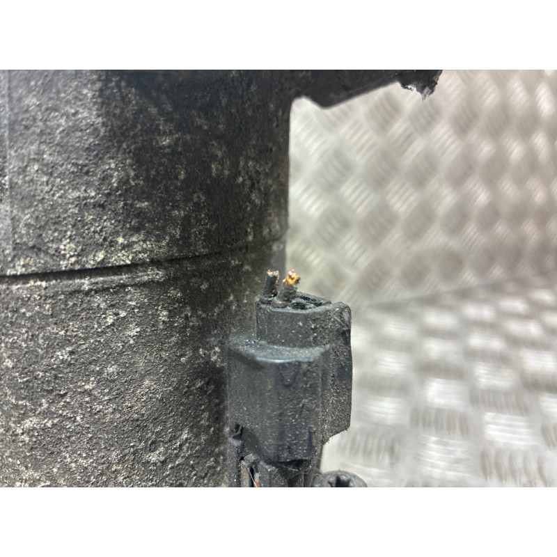 Compresseur clim RENAULT SCENIC 2 Photo n°2