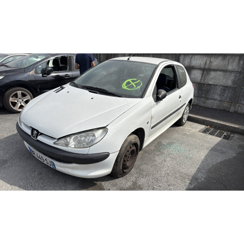 Capot PEUGEOT 206 Photo n°10