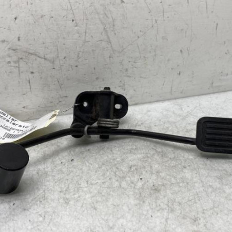 Pedale d'accelerateur TOYOTA AYGO 1