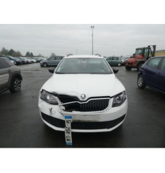 Pivot de moyeu avant droit SKODA OCTAVIA 3