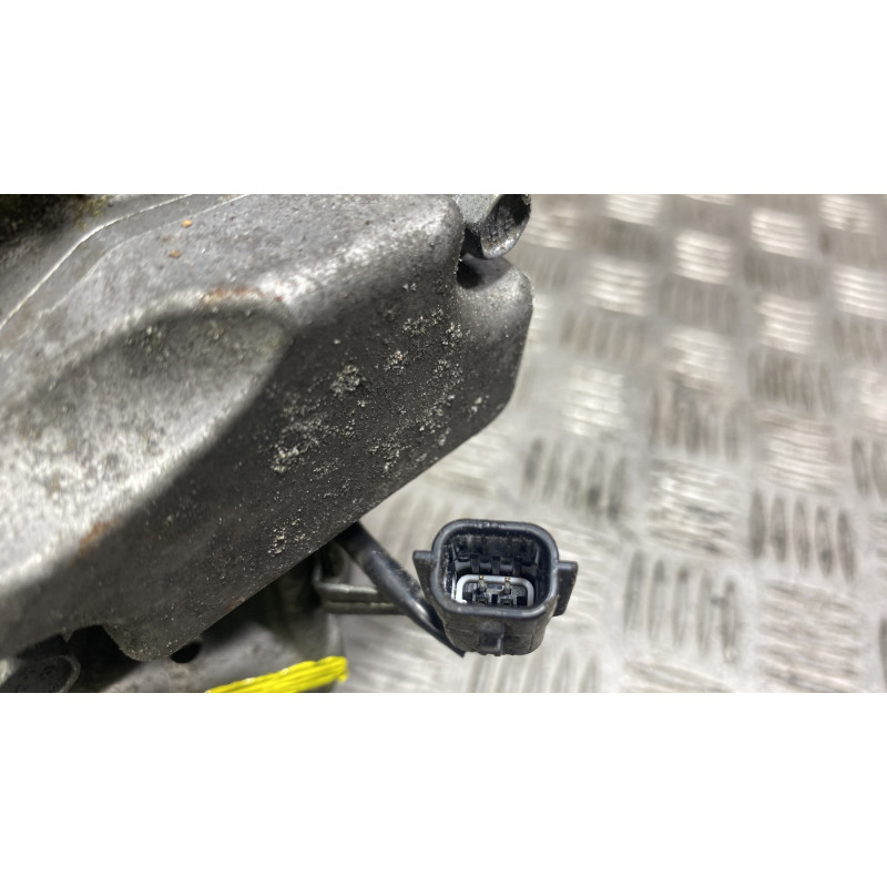 Compresseur clim NISSAN QASHQAI 1 Photo n°3