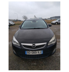Compresseur clim OPEL ASTRA J