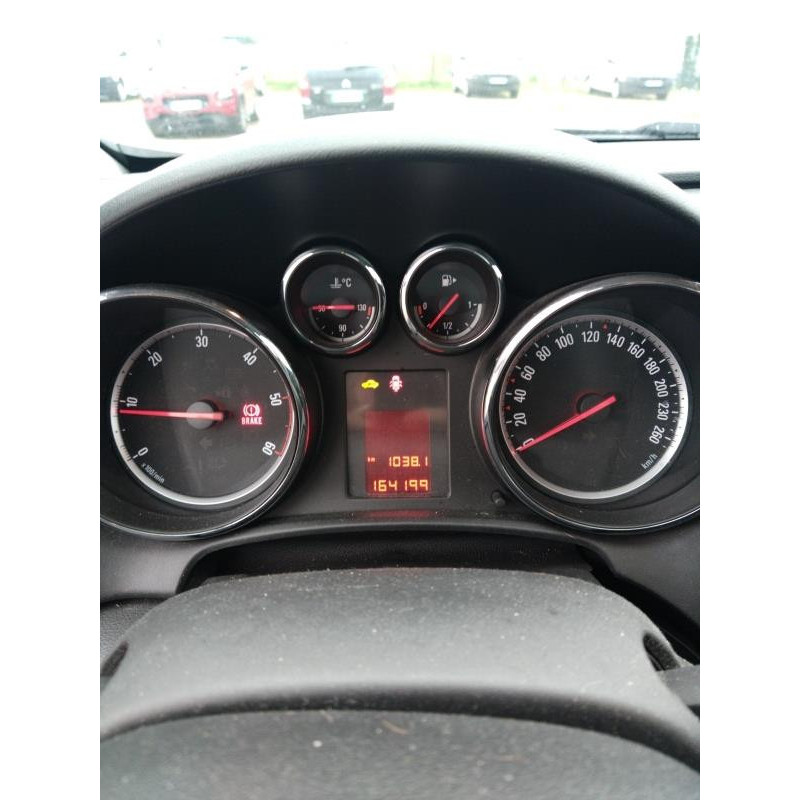 Compresseur clim OPEL ASTRA J Photo n°14