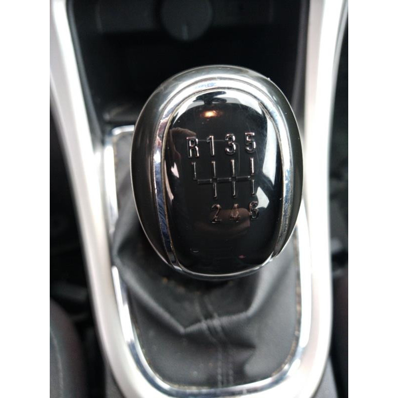 Compresseur clim OPEL ASTRA J Photo n°17
