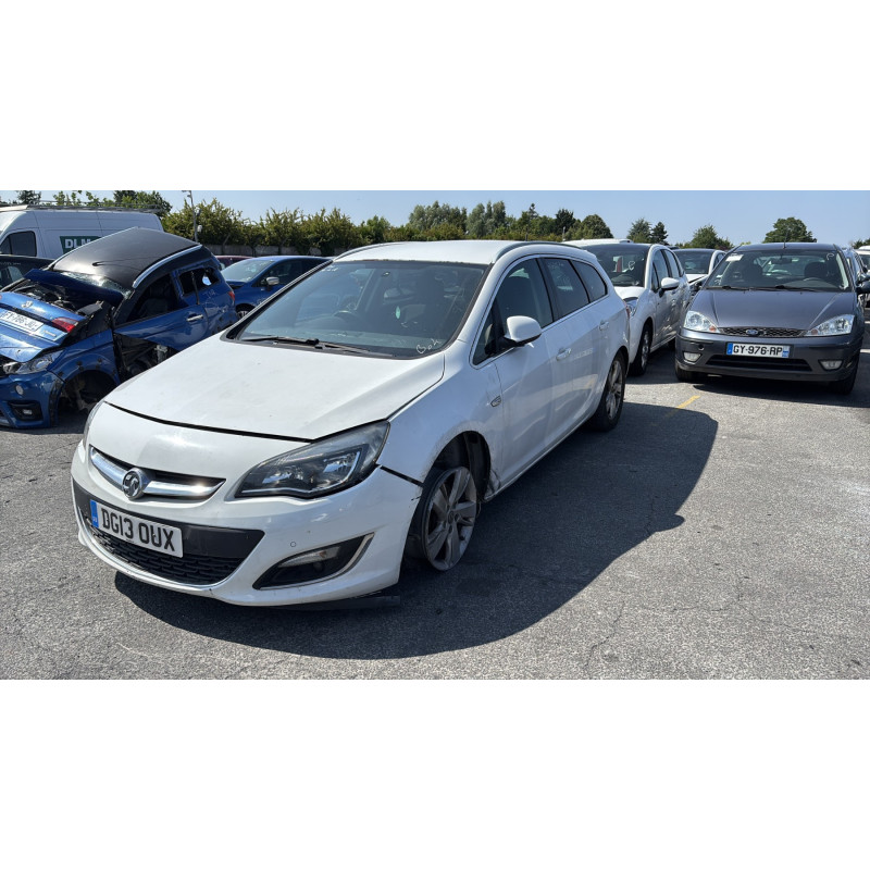 Capot OPEL ASTRA J SPORTS Photo n°11