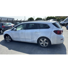 Capot OPEL ASTRA J SPORTS