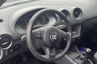 Pretensionneur de ceinture avant droit SEAT IBIZA 3