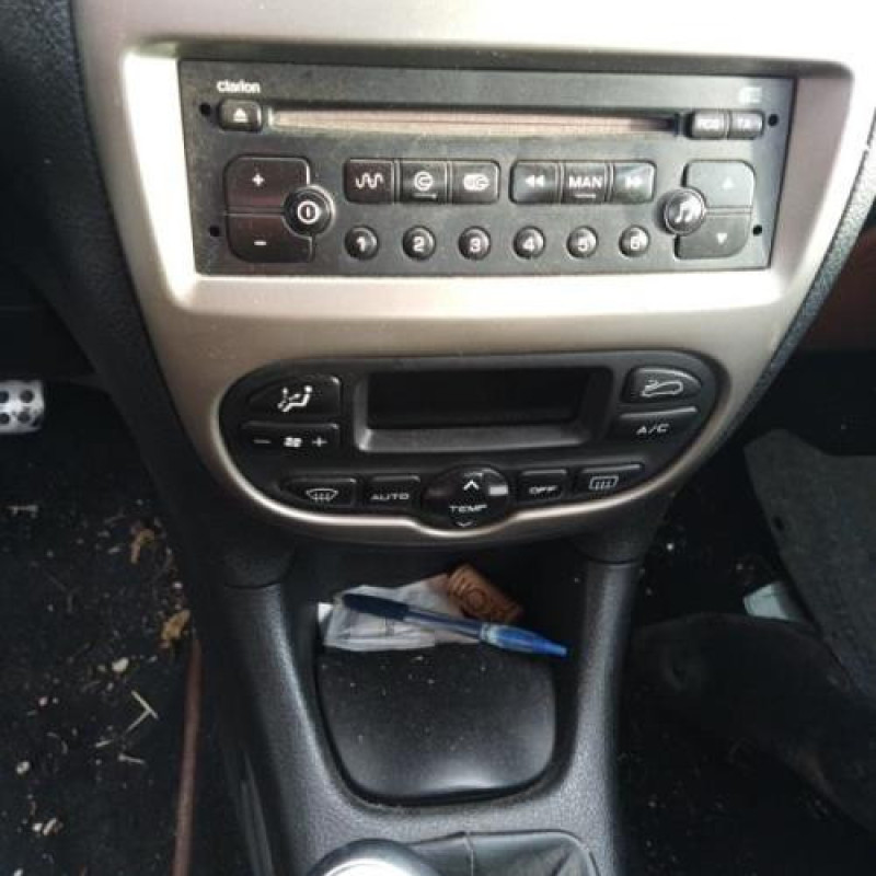 Porte avant droit PEUGEOT 206 Photo n°13