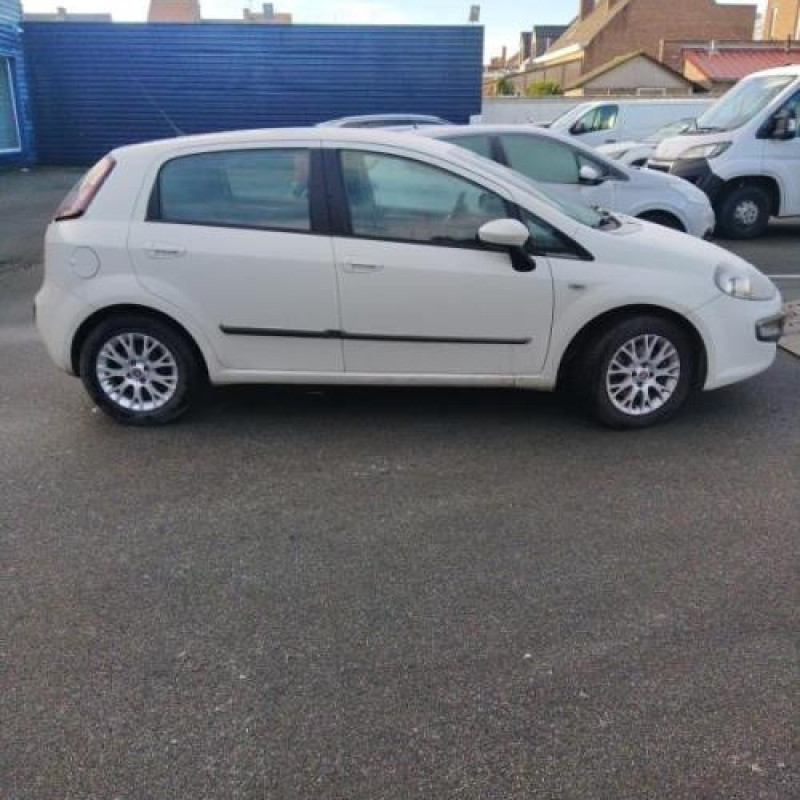 Pretensionneur de ceinture avant droit FIAT PUNTO EVO 3 Photo n°5