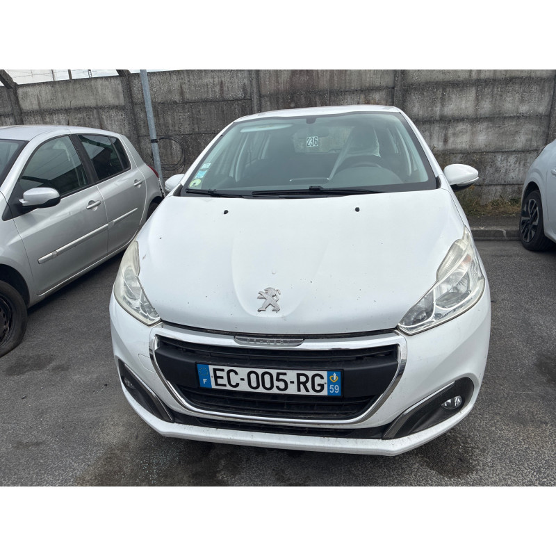 PEUGEOT 208 1 PHASE 2 1.6 BLUE HDI - 8V TURBO Photo n°8