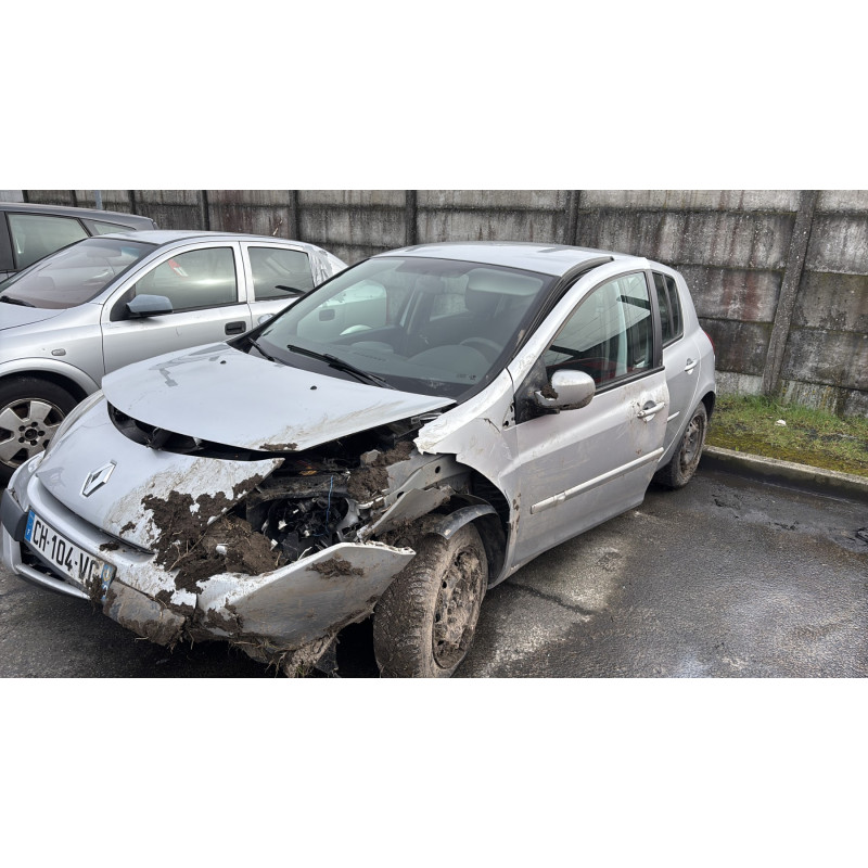 Jante RENAULT CLIO 3 Photo n°4