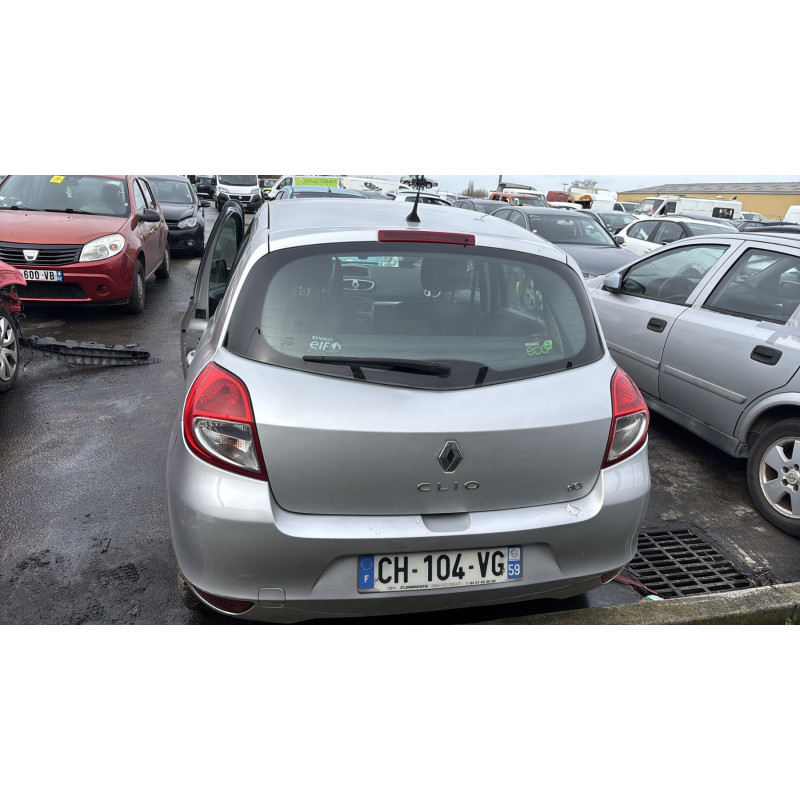 Jante RENAULT CLIO 3 Photo n°8