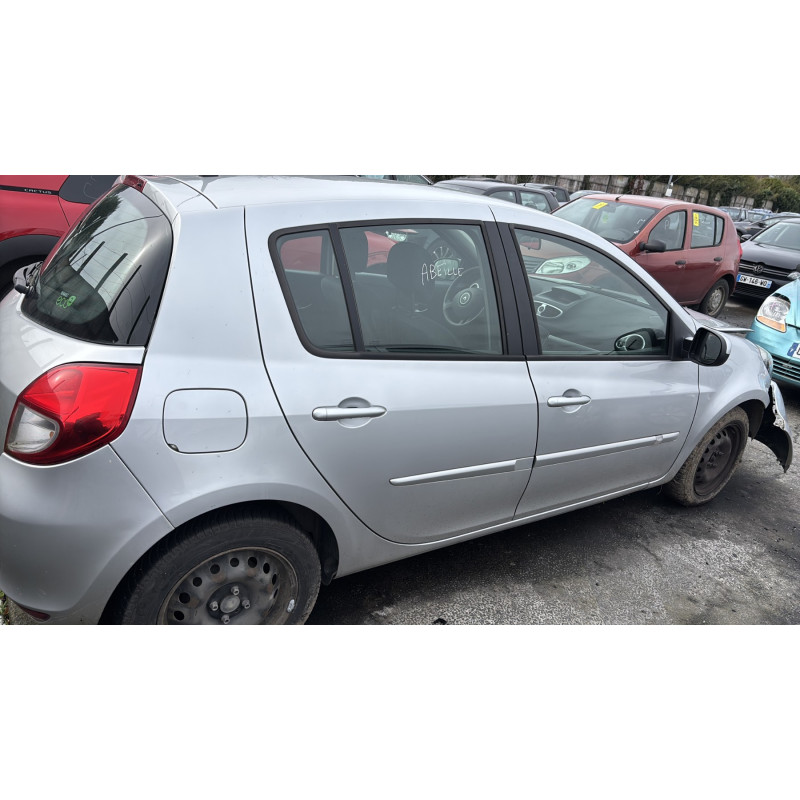 Jante RENAULT CLIO 3 Photo n°9