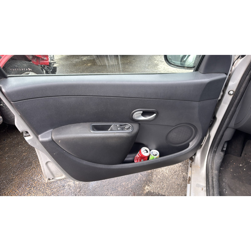 Jante RENAULT CLIO 3 Photo n°12