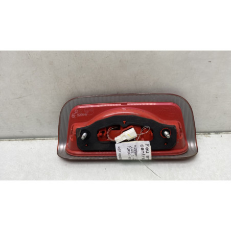 Feu arriere stop central NISSAN JUKE 1