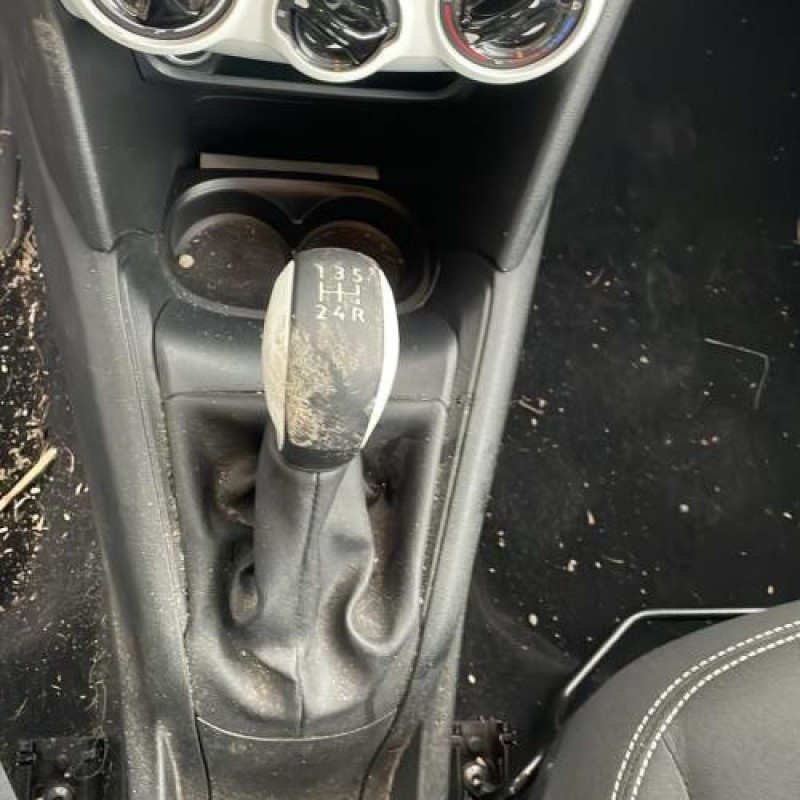 Compteur PEUGEOT 208 1 Photo n°14