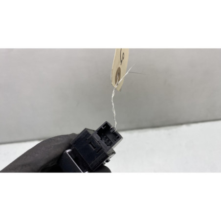 Interrupteur de leve vitre avant droit AUDI A3 4