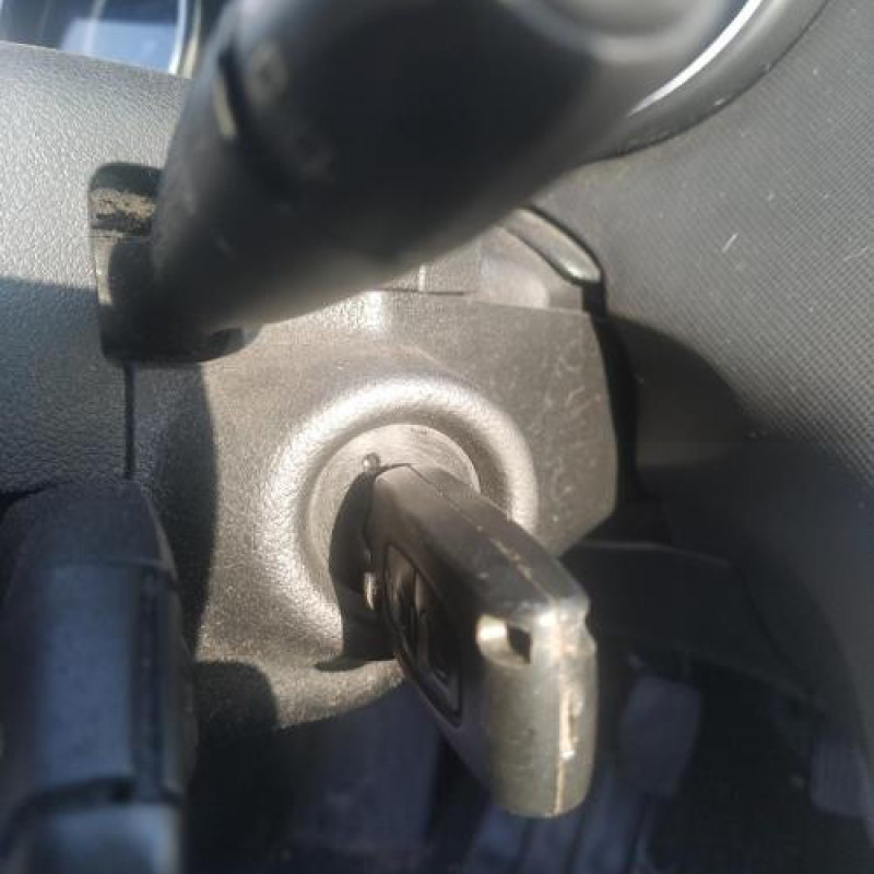 Calculateur PEUGEOT 308 1 Photo n°8