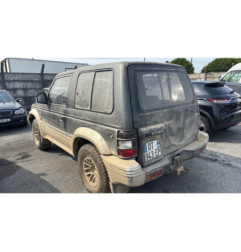Aile avant gauche MITSUBISHI PAJERO 2