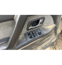 Aile avant gauche MITSUBISHI PAJERO 2