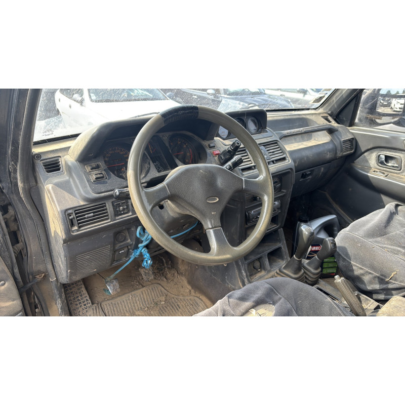Aile avant gauche MITSUBISHI PAJERO 2 Photo n°17