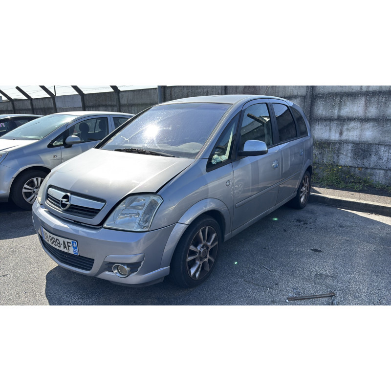 Alternateur OPEL MERIVA A Photo n°5