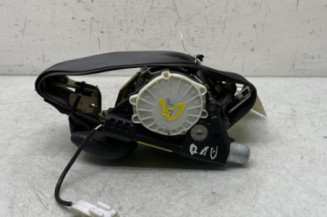 Pretensionneur de ceinture avant droit RENAULT CLIO 3 Photo n°1