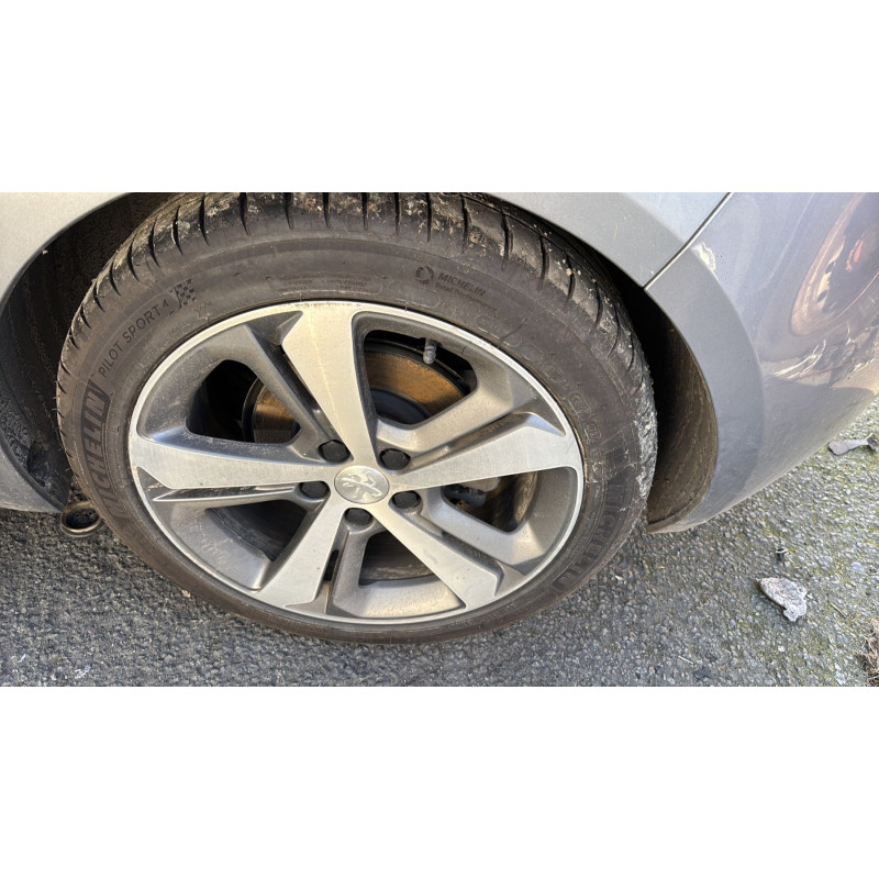 Jante PEUGEOT 308 2 Photo n°14