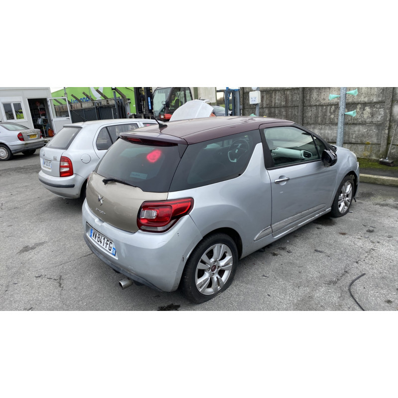 Attache ceinture arriere droit CITROEN DS3 Photo n°7