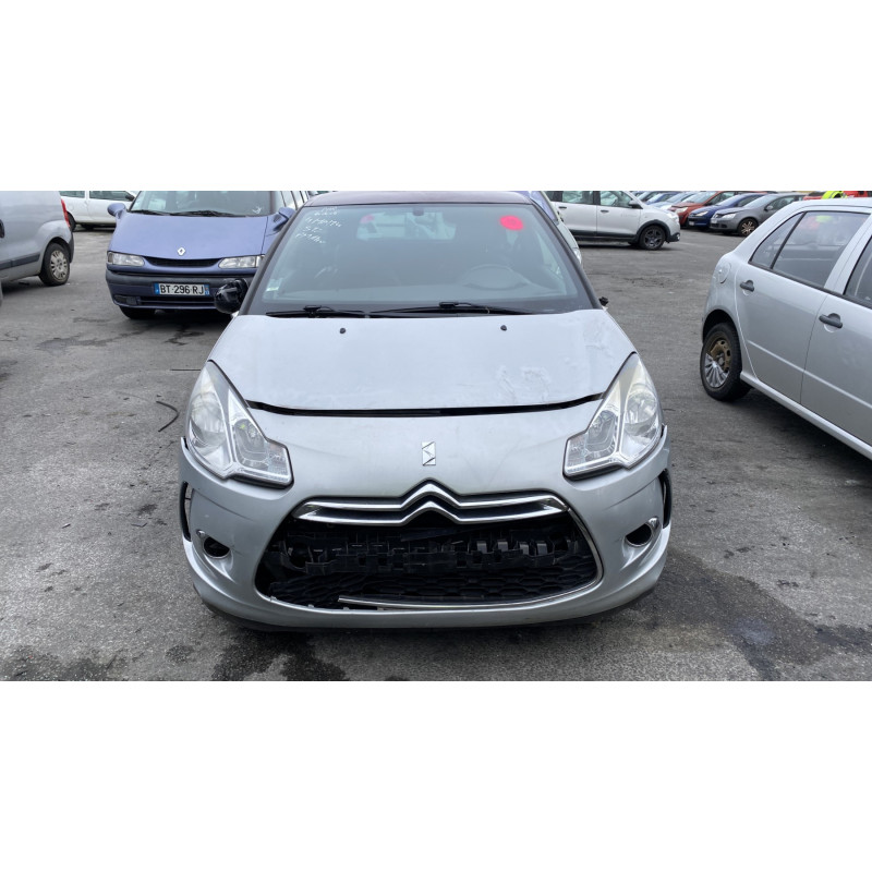 Attache ceinture arriere droit CITROEN DS3 Photo n°12
