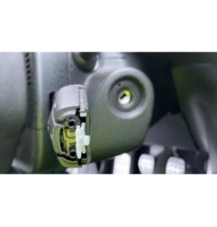 Attache ceinture arriere droit CITROEN DS3