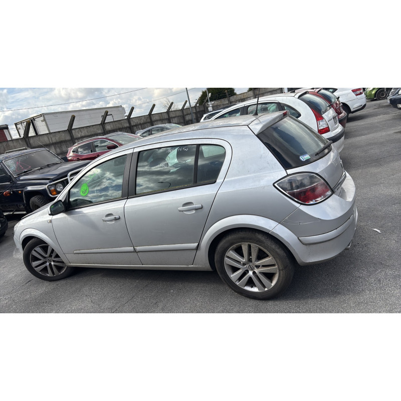 Vase de lave glace OPEL ASTRA H Photo n°11