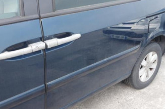 Pretensionneur de ceinture avant droit CITROEN C8