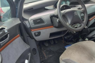 Pretensionneur de ceinture avant droit CITROEN C8