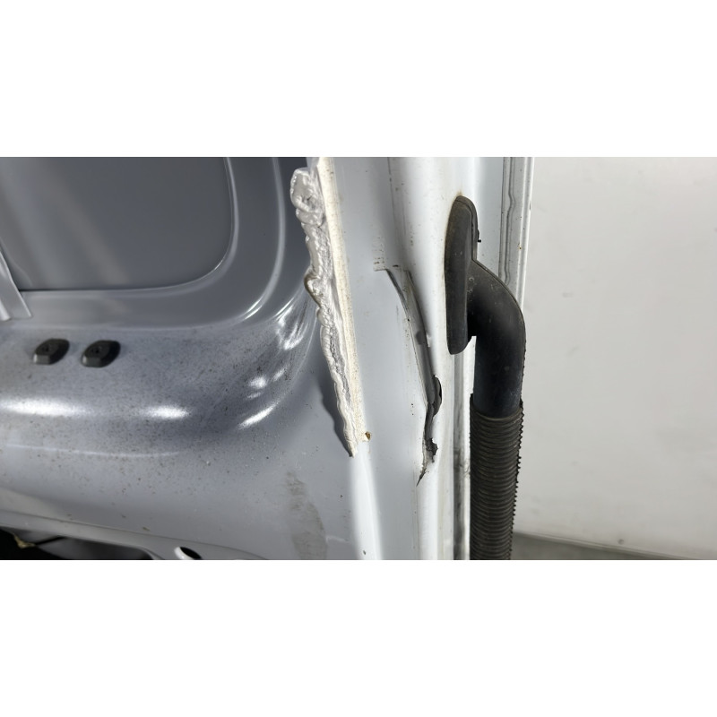 Porte de coffre gauche RENAULT TRAFIC 3 COURT Photo n°8