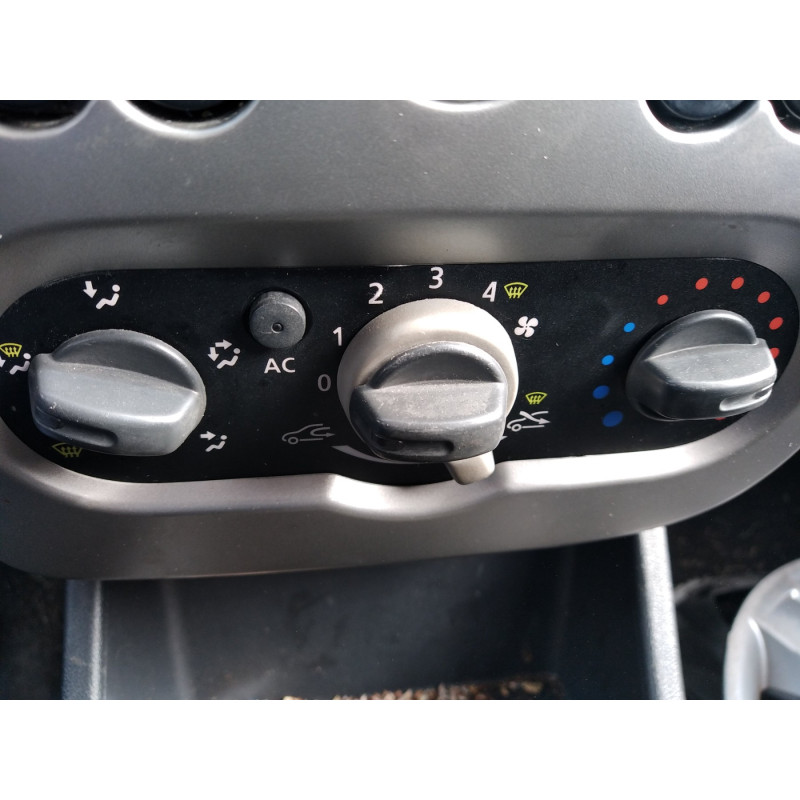 Moteur DACIA SANDERO 1 Photo n°9