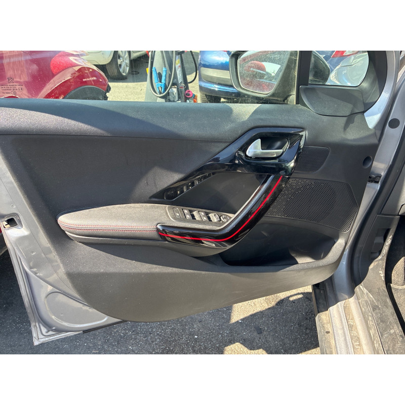 PEUGEOT 2008 1 PHASE 1 1.2 PURETECH - 12V TURBO Photo n°14