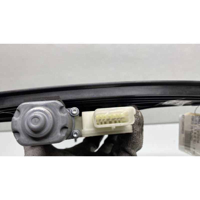 Leve vitre electrique avant droit RENAULT CLIO 5 Photo n°4