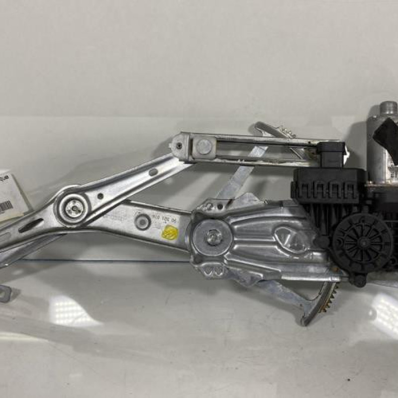 Leve vitre electrique avant droit OPEL ASTRA G Photo n°2