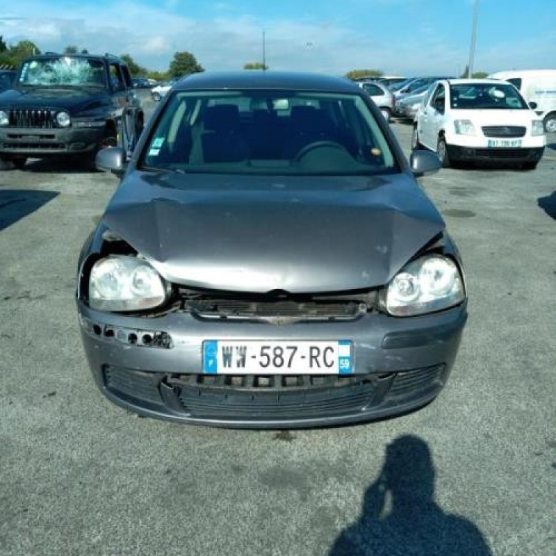 Feu arriere principal droit (feux) VOLKSWAGEN GOLF 5 Photo n°4