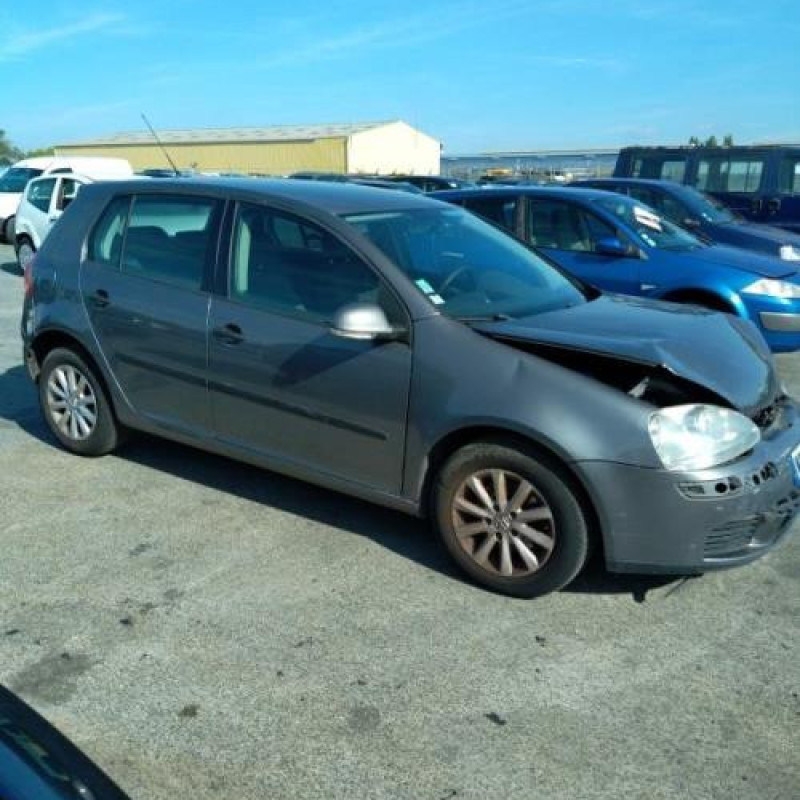 Feu arriere principal droit (feux) VOLKSWAGEN GOLF 5 Photo n°5