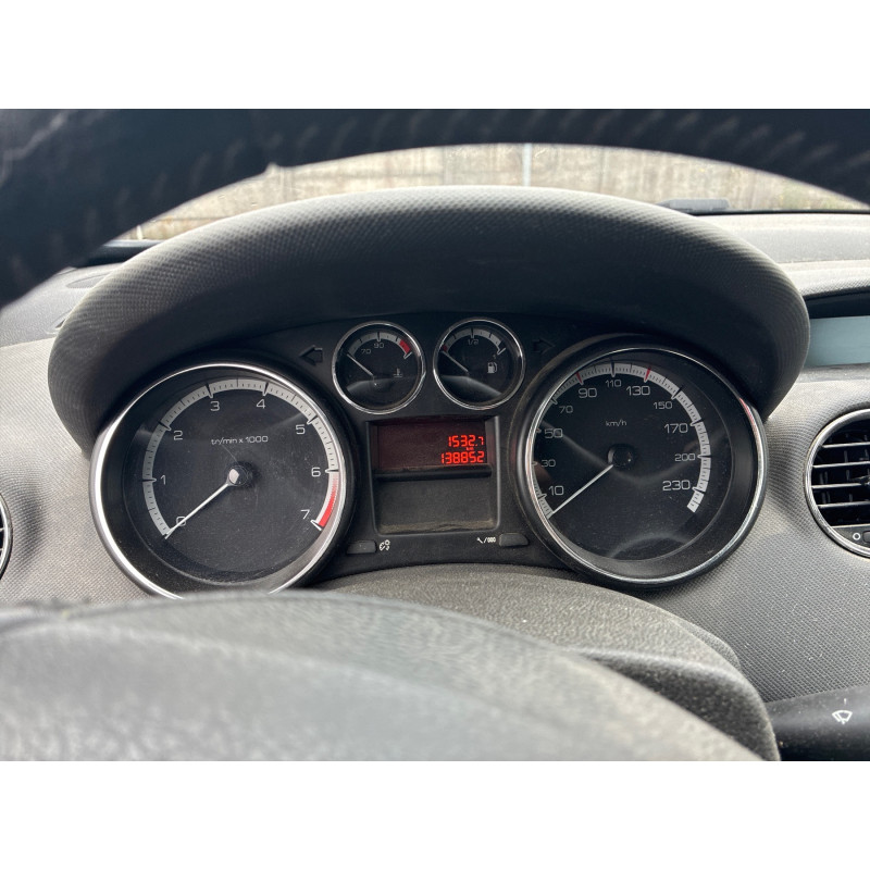 PEUGEOT 308 1 SW PHASE 1 BREAK 1.6i - 16V Photo n°4