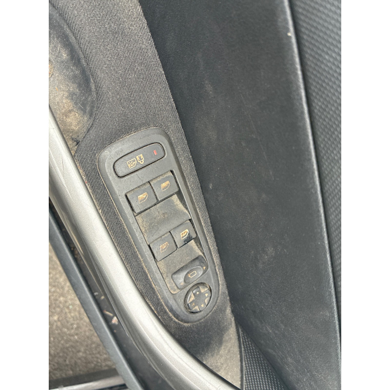 PEUGEOT 308 1 SW PHASE 1 BREAK 1.6i - 16V Photo n°16